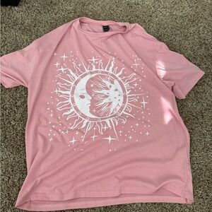 Women’s pink shirt